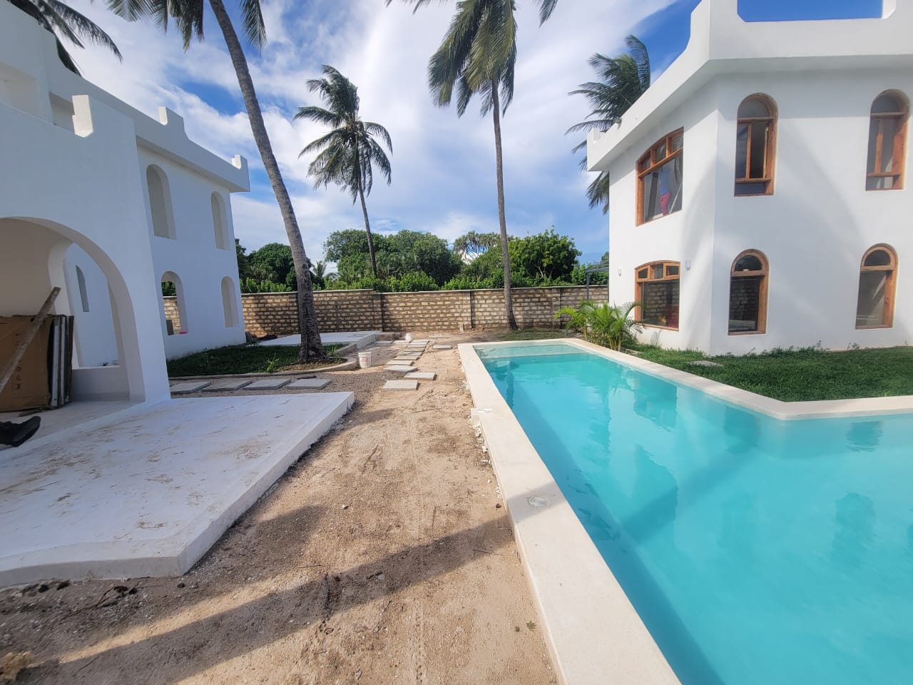 Flamboyant Diani Hotel
